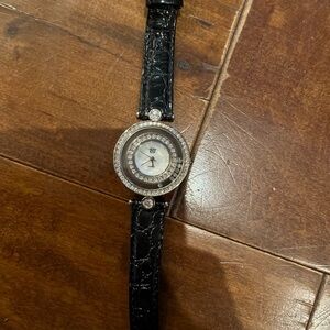 Elegant quartz Black Watch with Crystal Accents
